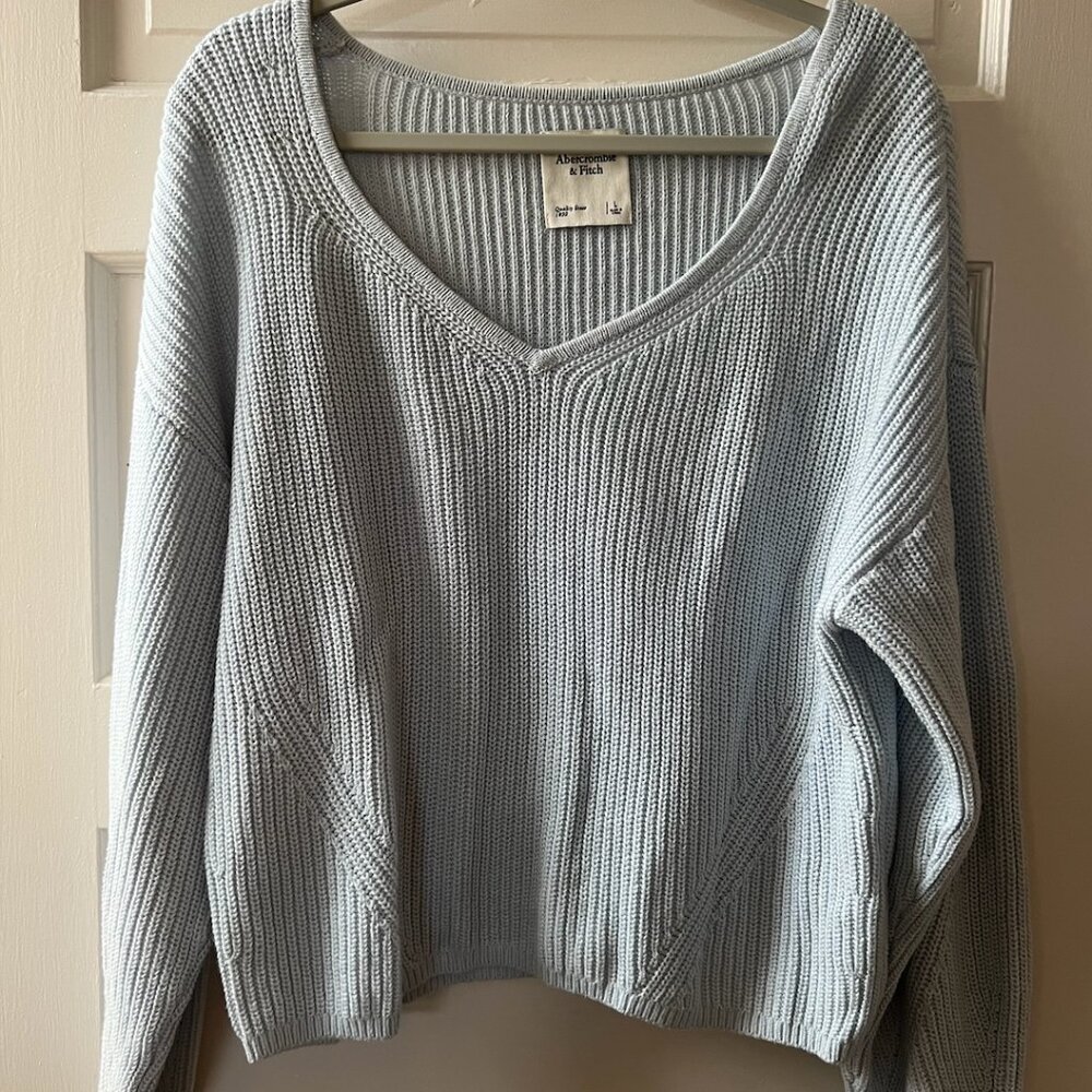 Abercrombie & Fitch Light Blue Sweater